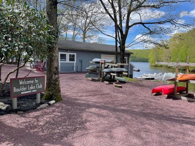 Beautiful Lake Harmony Townhouse At Big Boulder Lake And Ski Area Exterior photo