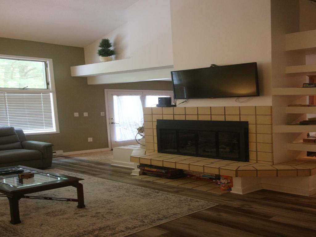 Beautiful Lake Harmony Townhouse At Big Boulder Lake And Ski Area Exterior photo